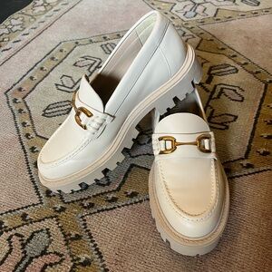 Zara Elegant Cream Loafers with Gold Accent